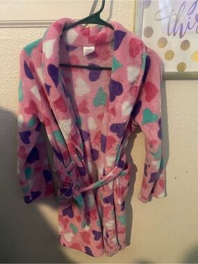 Kids Pink Heart Fleece Robe - Cozy Hooded Pajama Cover-Up